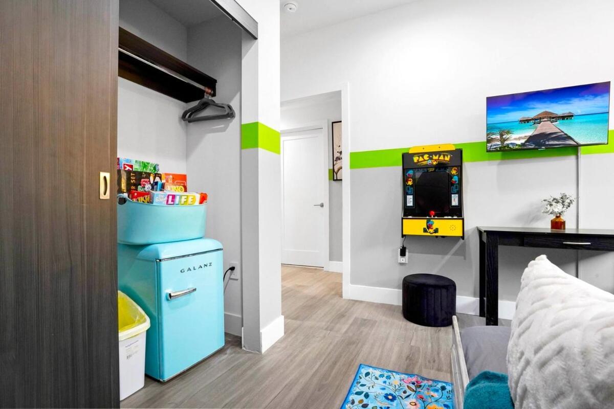 A- Stylish And Comfy Noho Retreat- 5 Star Area, Hot Tub Los Angeles