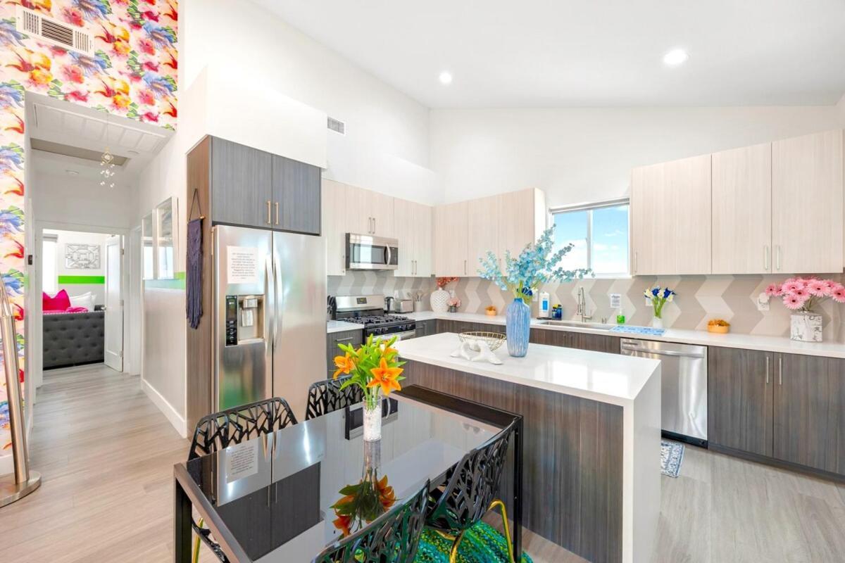 A- Stylish And Comfy Noho Retreat- 5 Star Area, Hot Tub Los Angeles